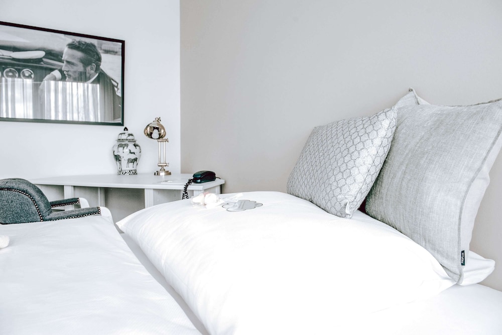 Hotel Concorde 23/50