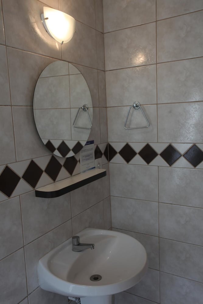 HOTEL PLAZA CASCAVEL 65/65