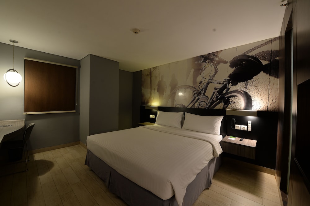 Horu Hotel Mangga Dua (formerly Hotel Neo Mangga Dua) 13/35