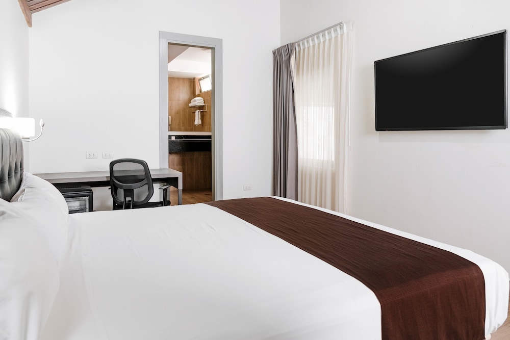 Wyndham Costa Del Sol Tumbes 14/77