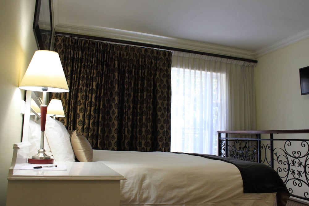 The New Tulbagh Hotel 18/29