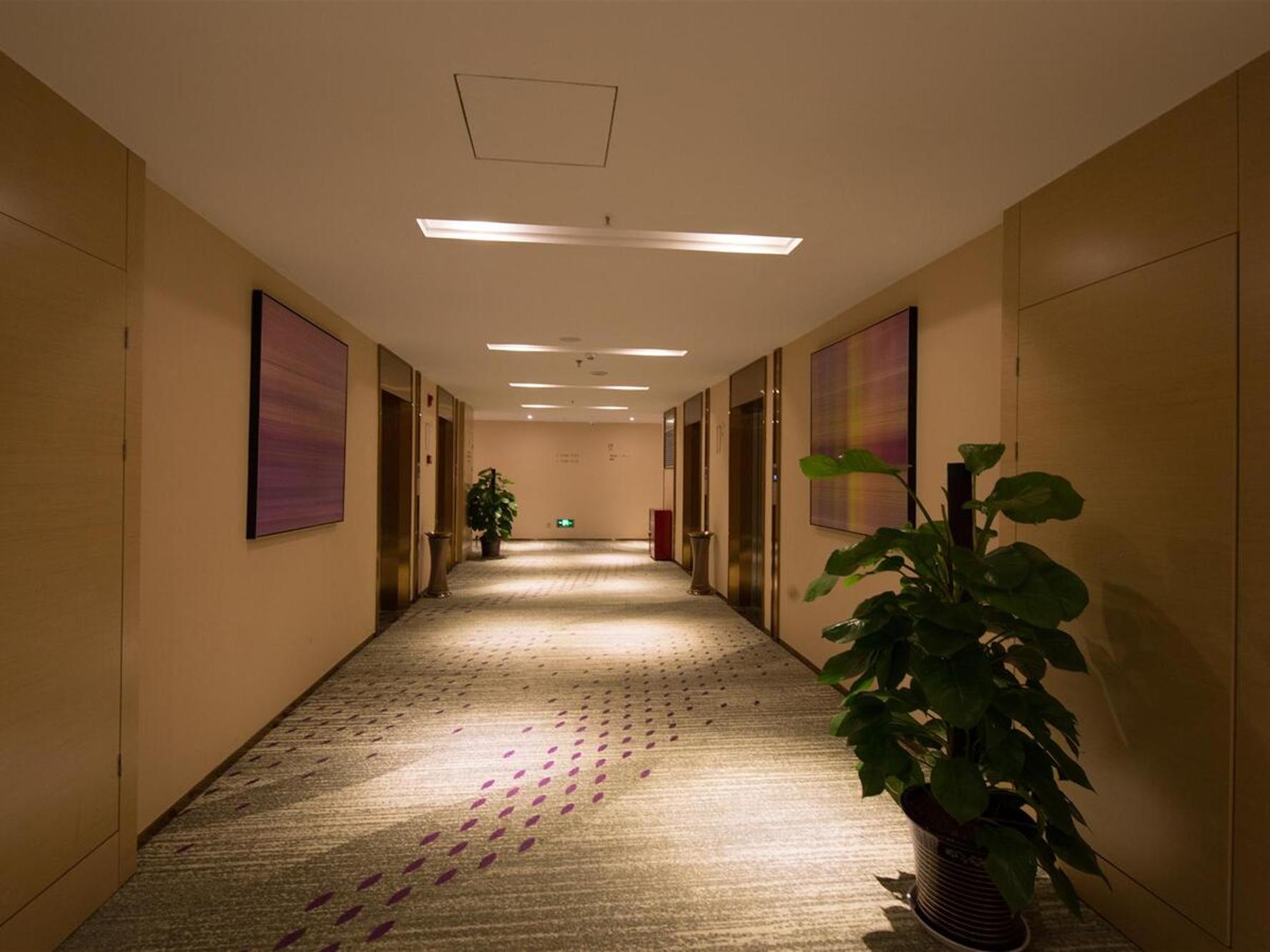 Lavande Hotels Chongqing (Qijiang Railway Station Mingyang Plaza) 36/54