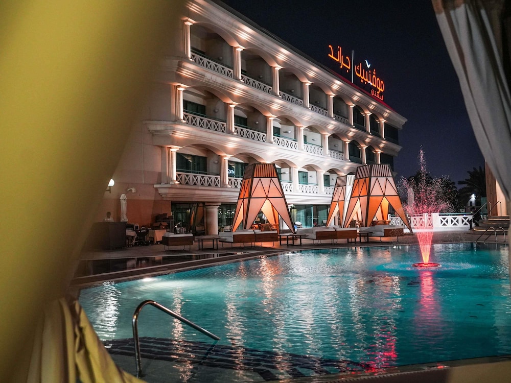 Movenpick Grand Al Bustan Dubai in DUBAI