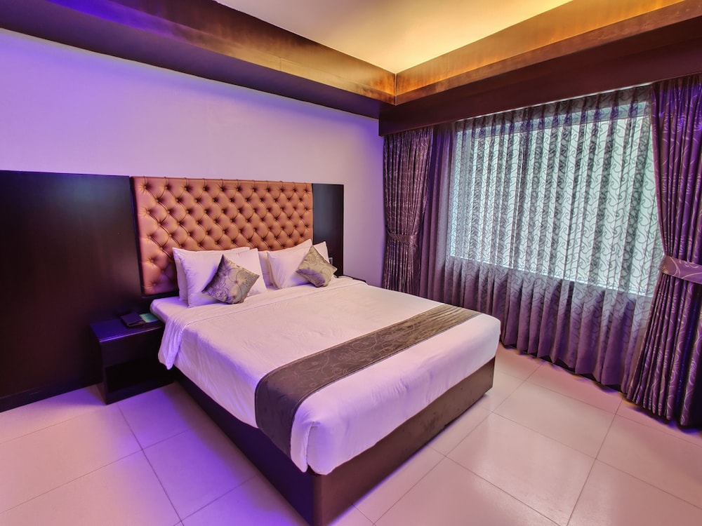 Hotel Momo Inn 12/47