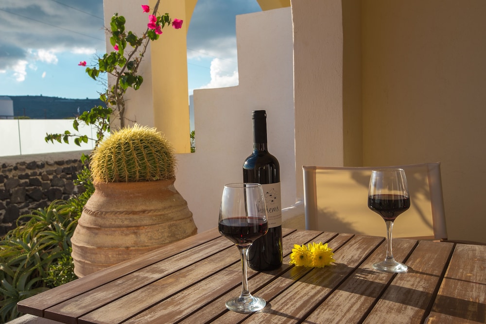 Iliada Hotel Santorini 31/63