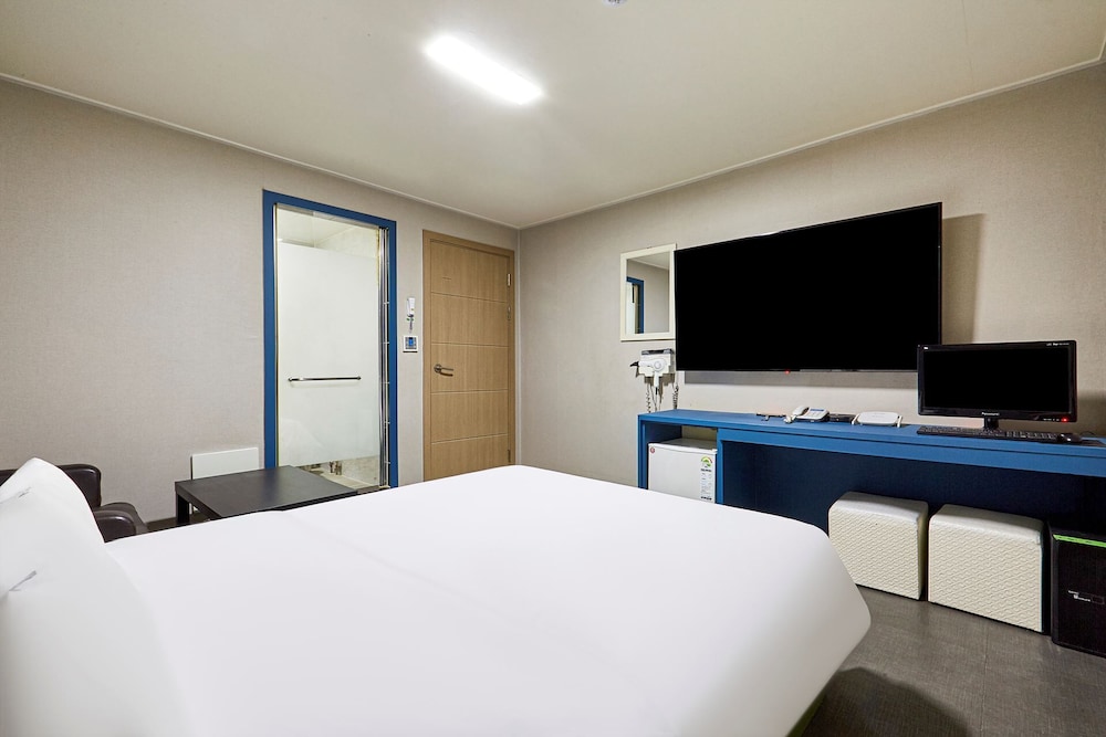 Galleria Hotel 20/50
