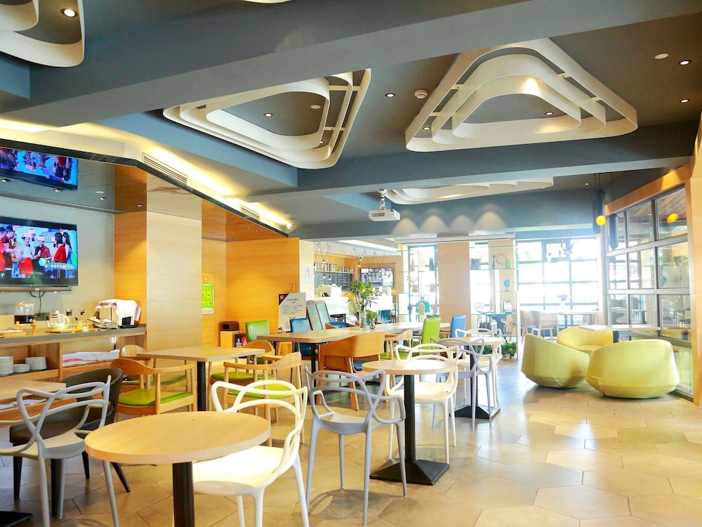 Ibis Styles Shanghai Qingpu Sport Center Hotel 23/31
