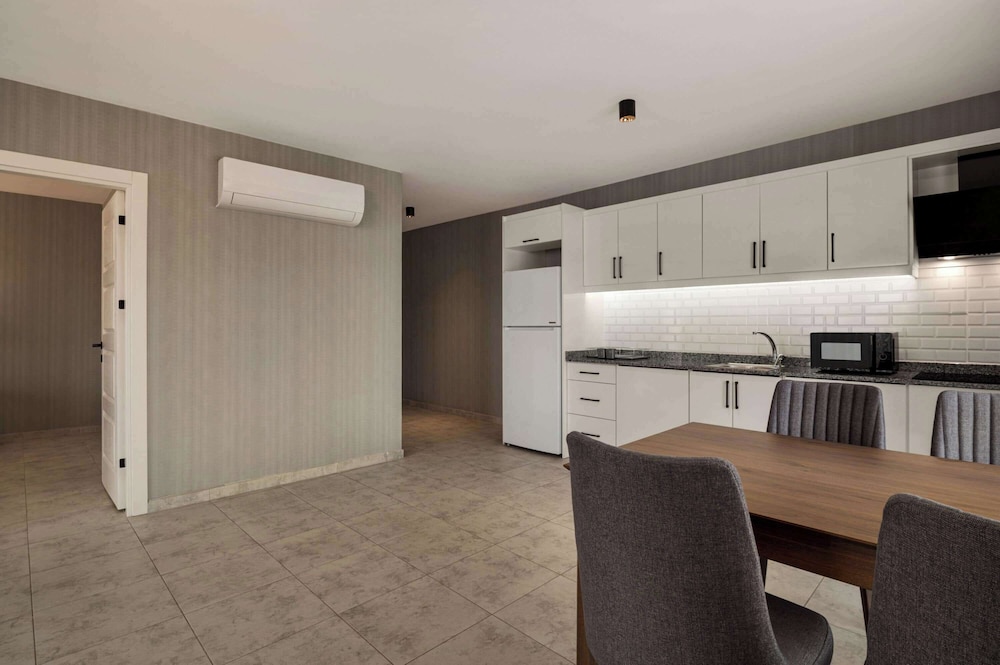 Days Inn by Wyndham Alanya 37/48