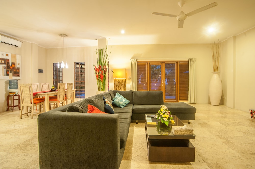 Bali Mystique Hotel And Apartments 57/79