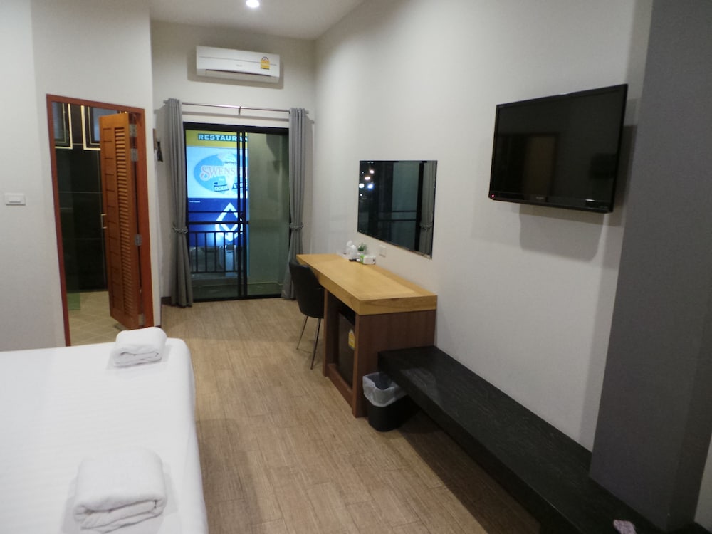 Bird Day Boutique Hotel 24/37