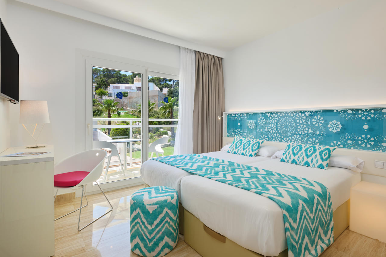 Grupotel Ibiza Beach Resort - Adults Only 9/41