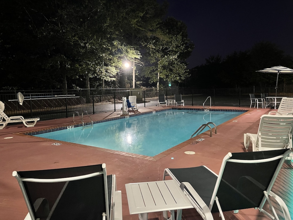 Baymont by Wyndham Caddo Valley/Arkadelphia 52/62