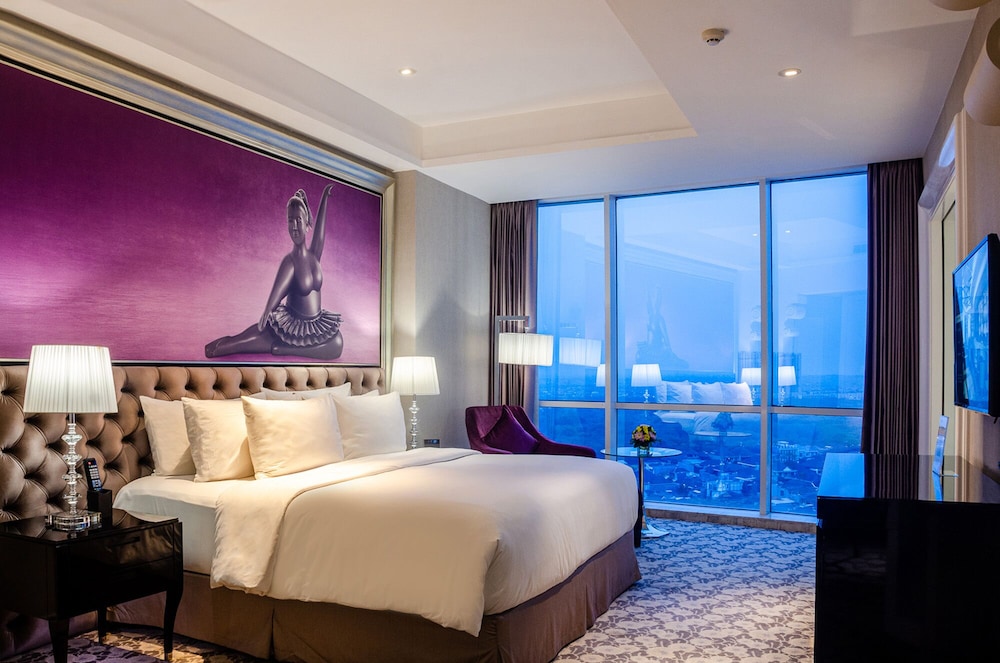 Hotel Ciputra World Surabaya managed by Swiss-Belhotel International 22/76