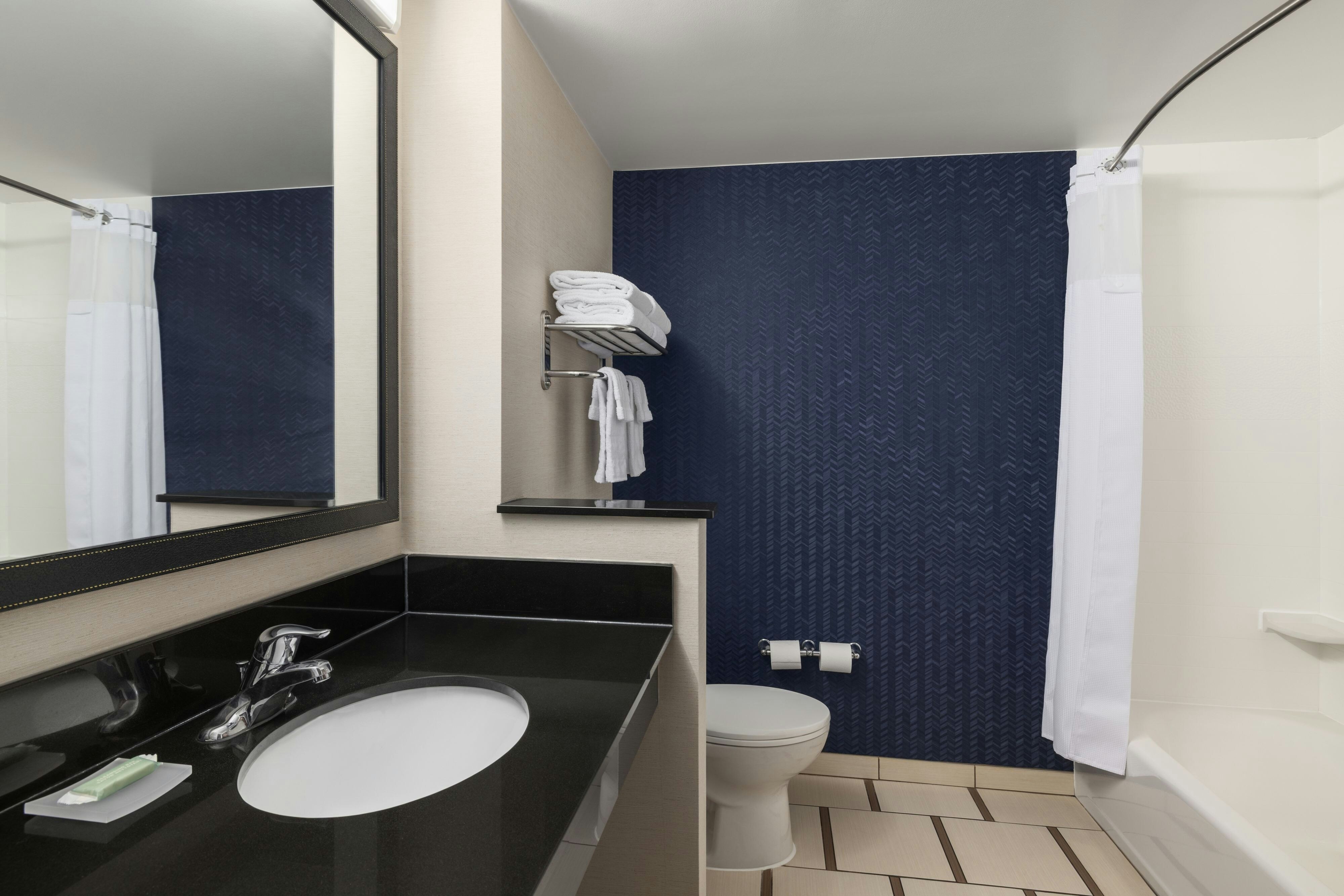 Fairfield Inn Suites Atlanta Cumming Johns Creek 40/42