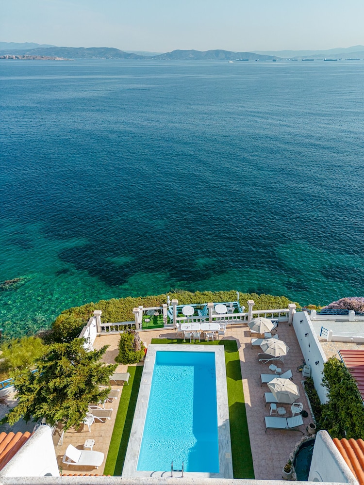 Hotel-Mistral Aegina 30/50