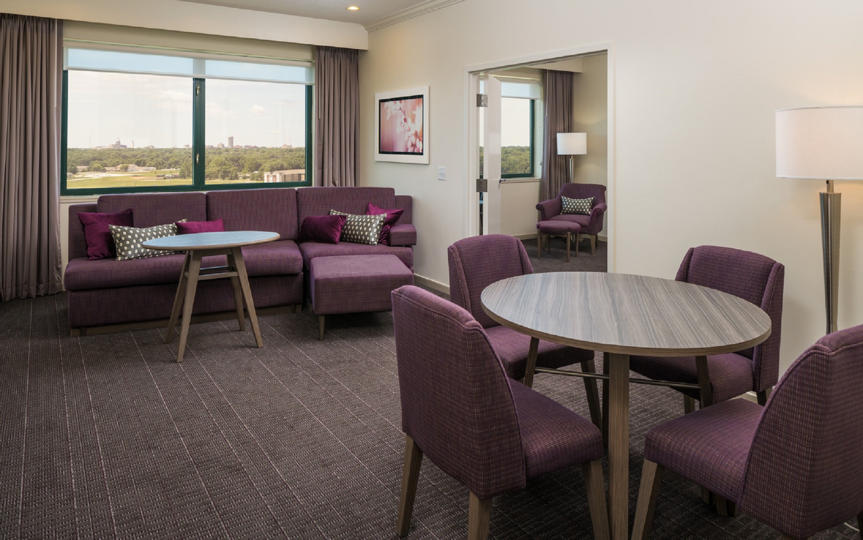 Crowne Plaza Springfield Convention CTR 48/77