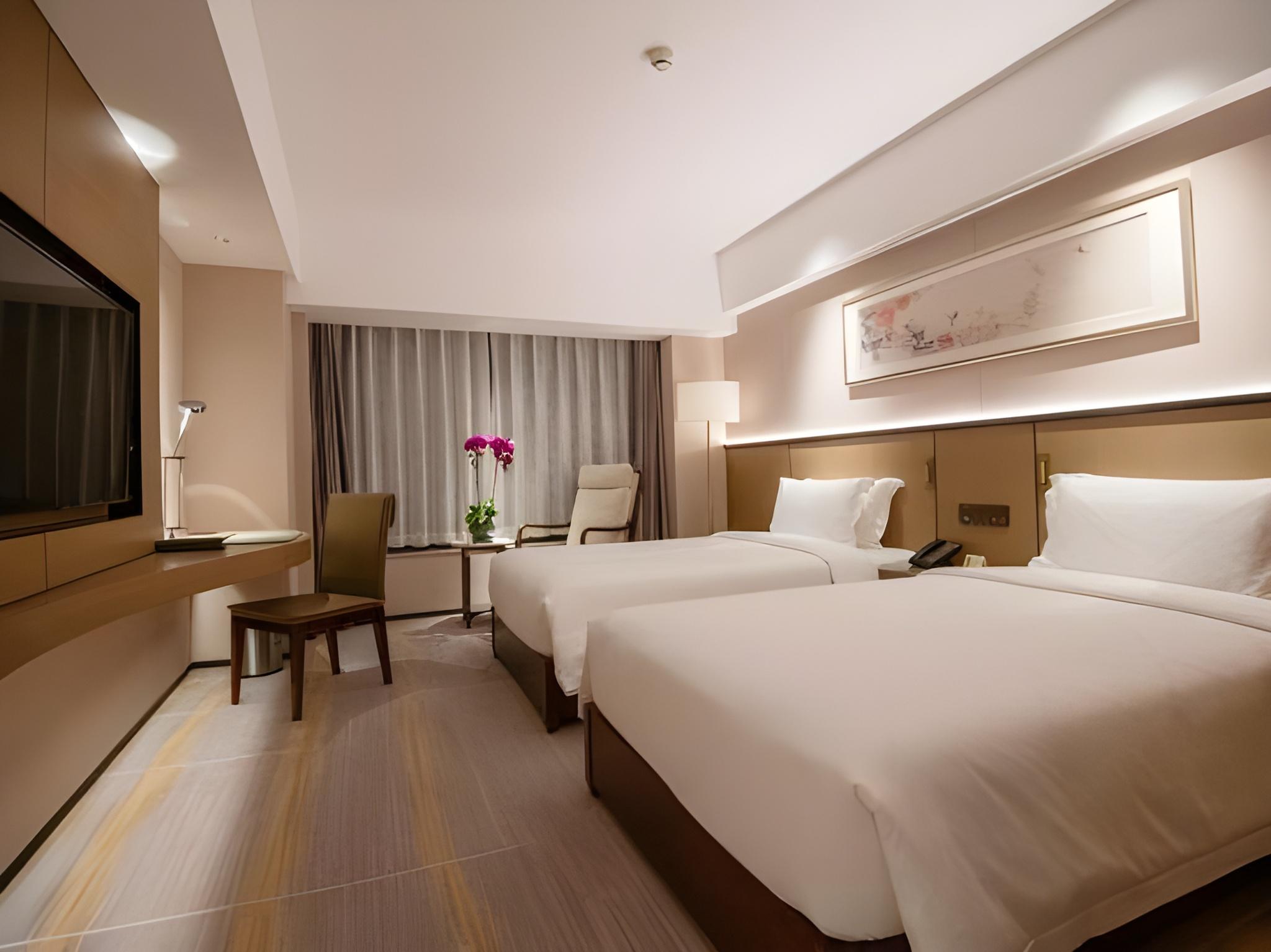 GUEST ROOM, 2 BEDS