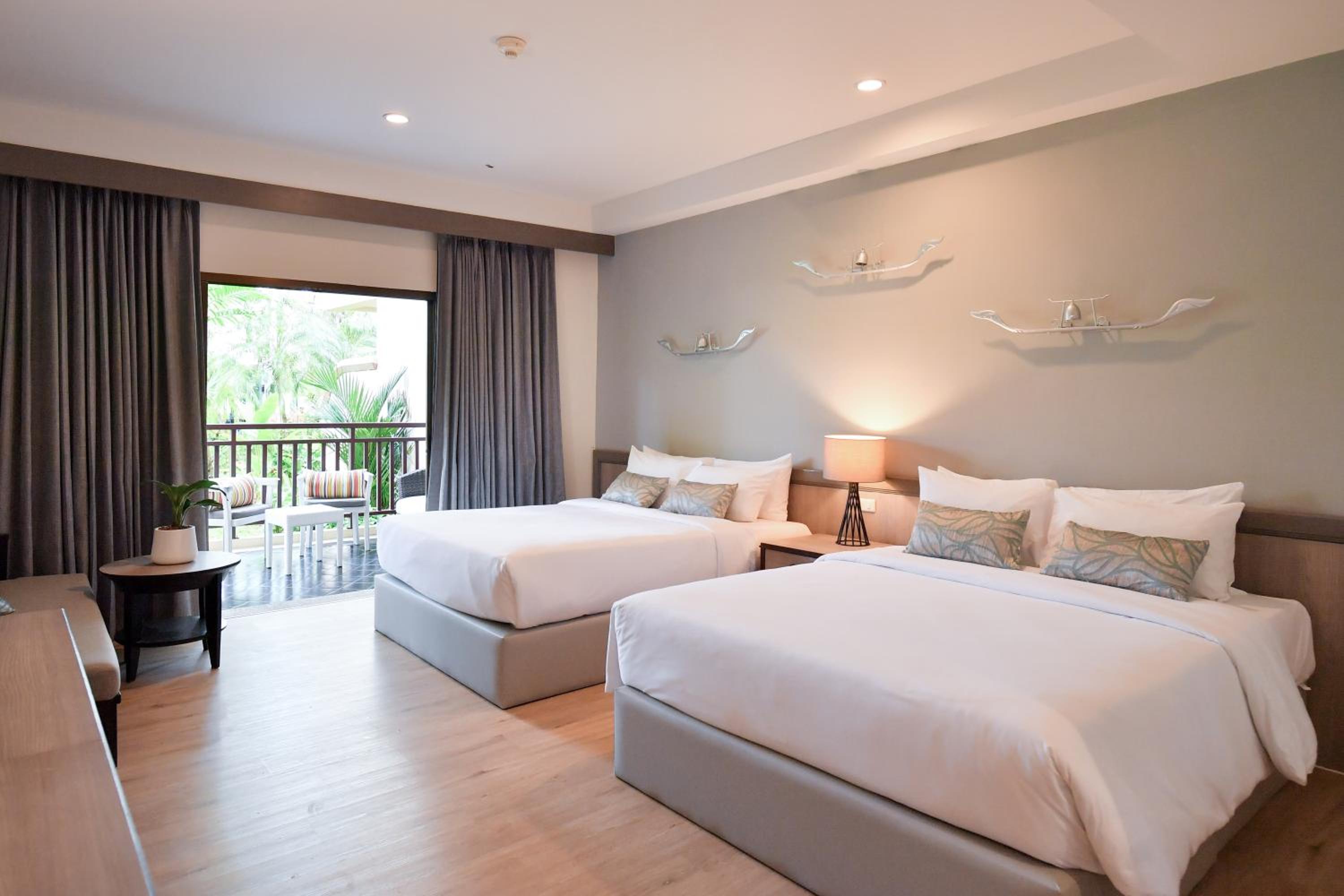 غرفة سوبيريور عائلية بإطلالة على الحديقة، Krabi La Playa Resort 2/3