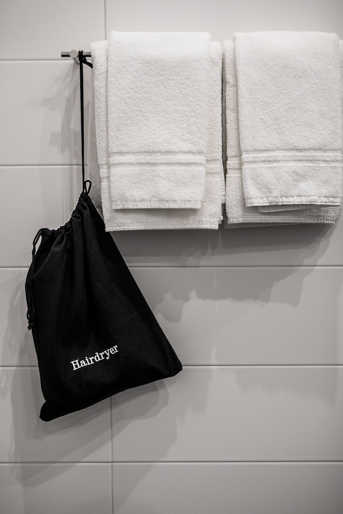 201 Hotel 13/50