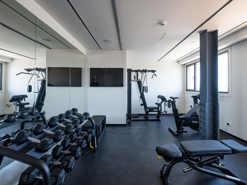 Mercure Larnaca Finikoudes Beach 35/60