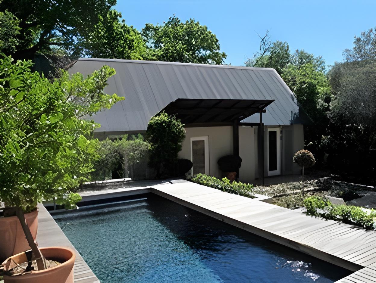 Four Rosmead Boutique Guest House 10/15