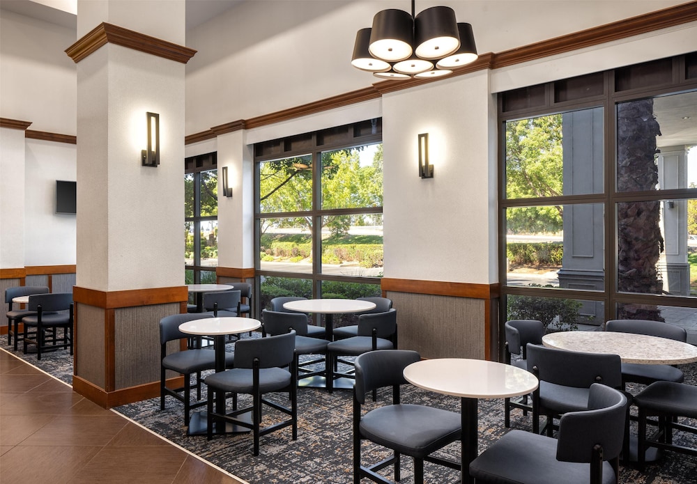 Hyatt Place Sacramento/Rancho Cordova 36/54
