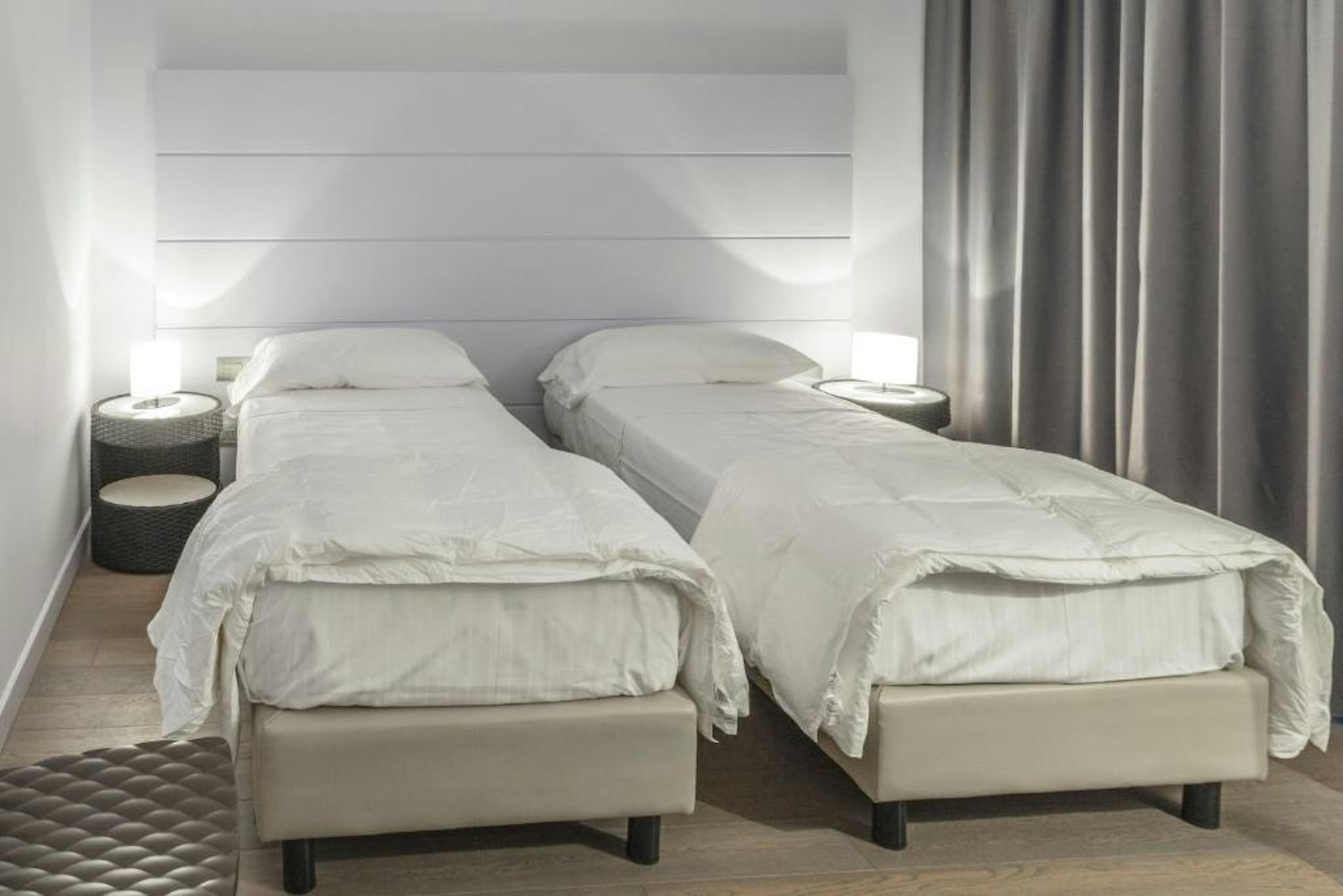 Tag Hotel 17/50