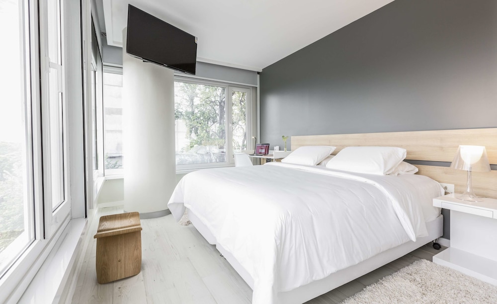 HUB HOTEL ASUNCIÓN 24/72