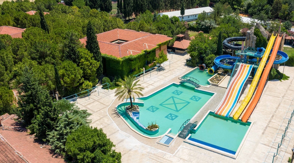 Polat Thermal Hotel 34/66