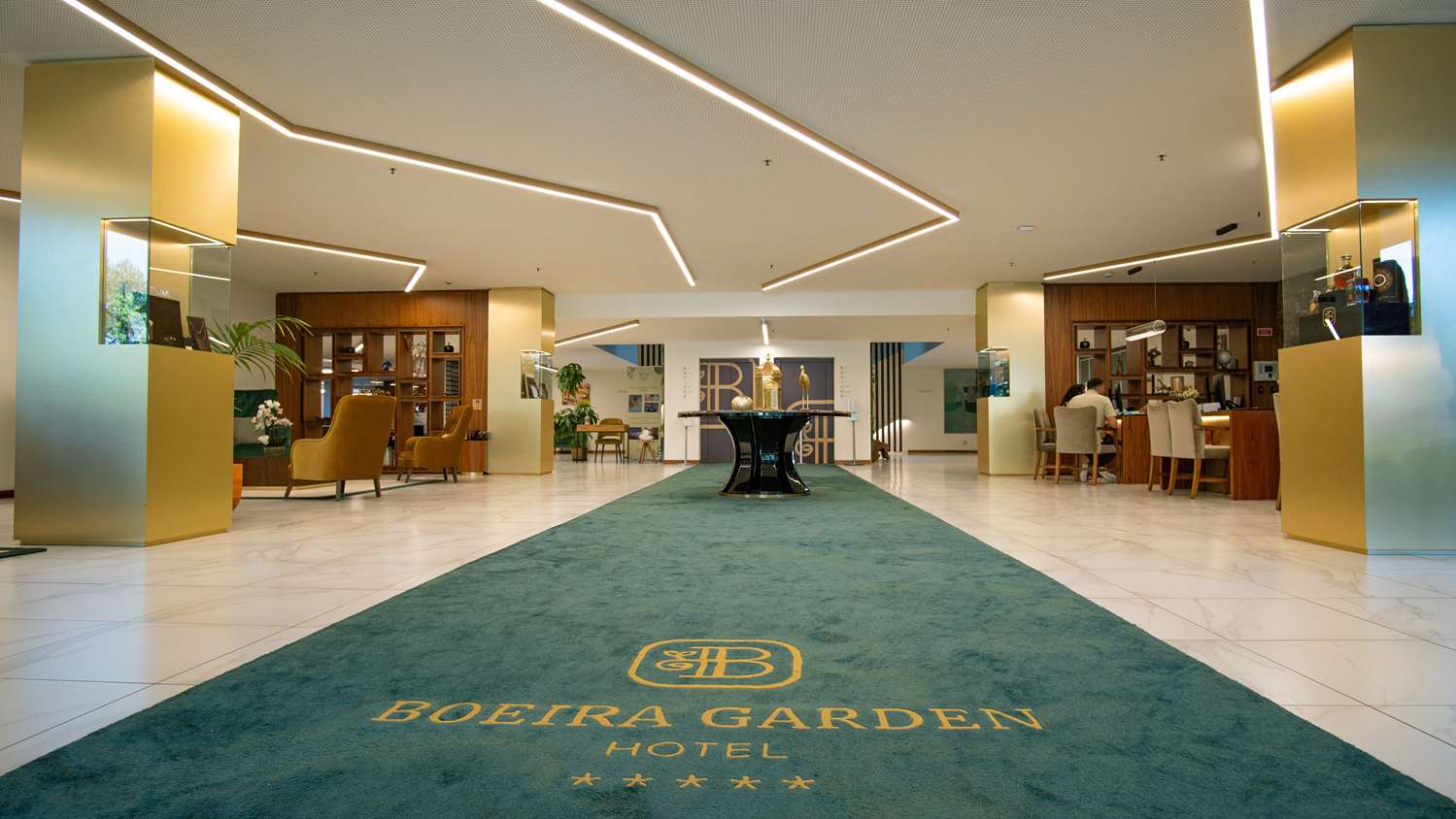 Boeira Garden Hotel Porto Gaia, Curio Collection by Hilton 55/64