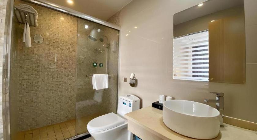 GreenTree Inn ShangHai Fengxian District XiaoTang Road Hotel 44/50