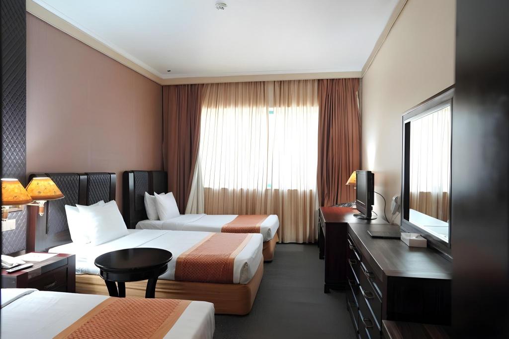 Knight Armour Hotel, Dubai