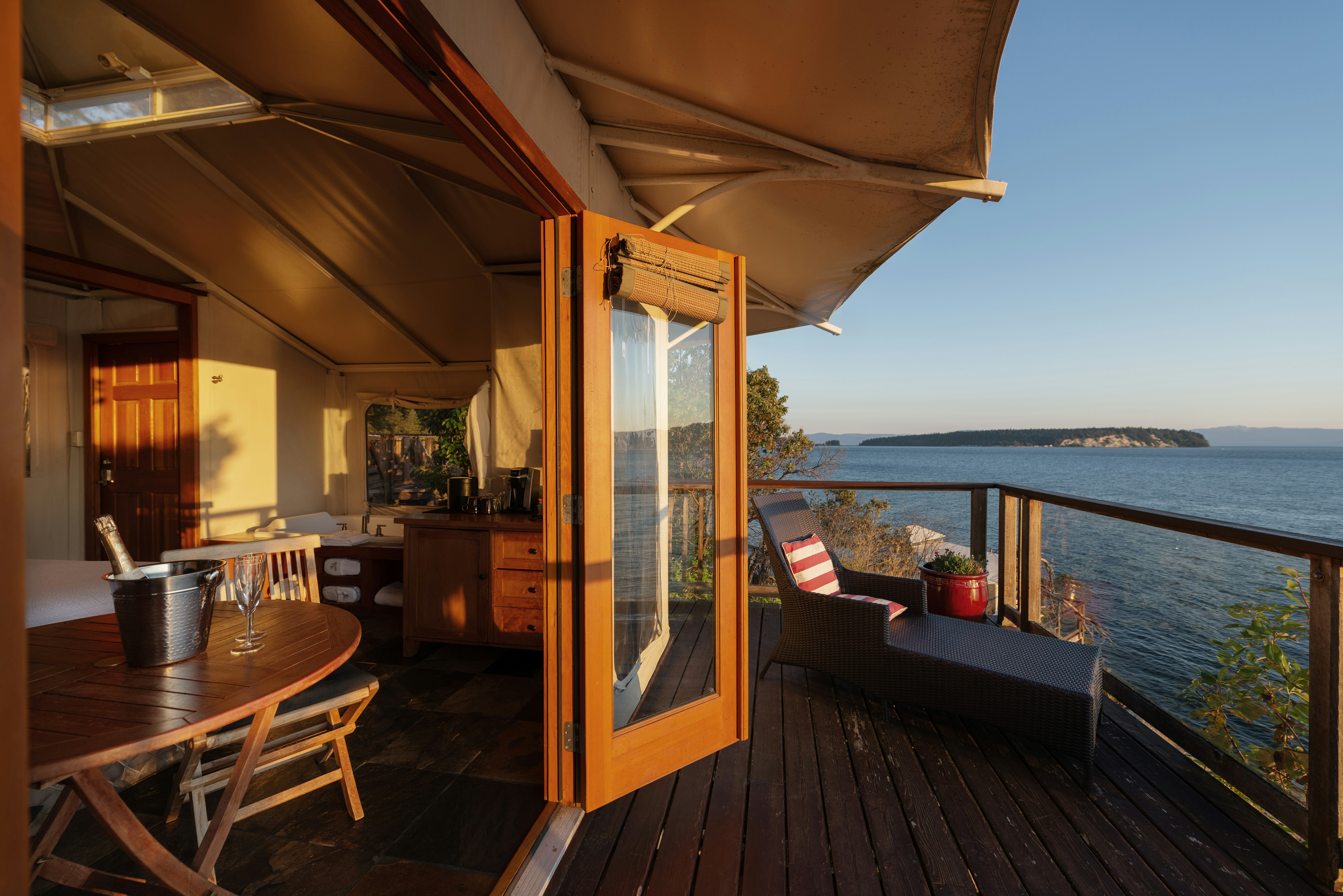 Rockwater Secret Cove Resort 2/41