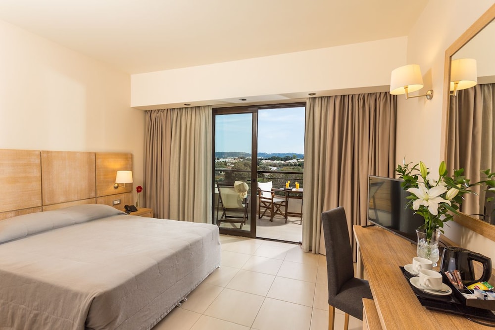 D'andrea Mare Beach Hotel 32/74