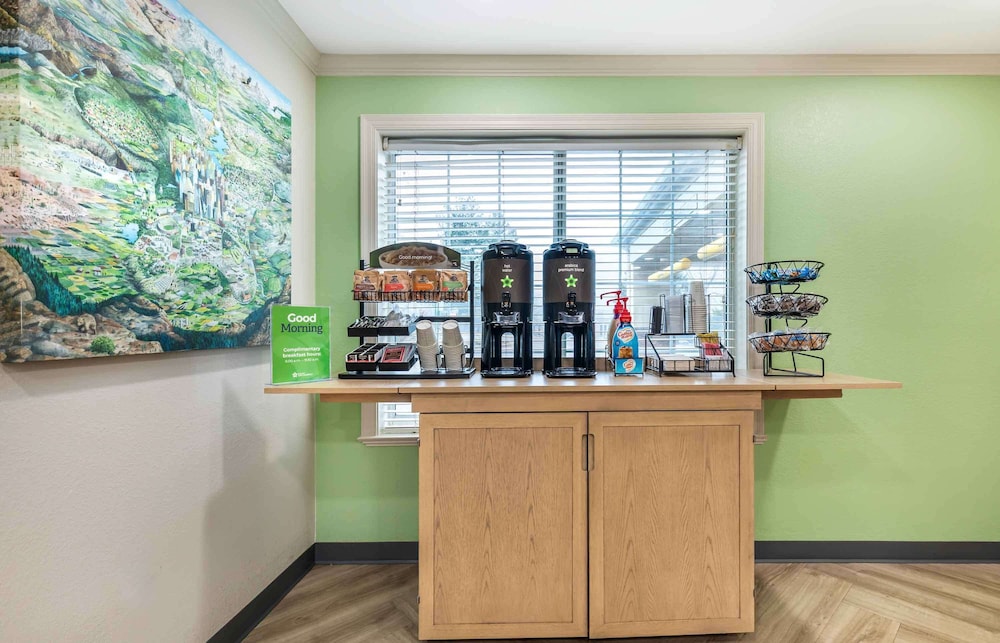 Extended Stay America Washington D C Alexandria Eisenhower Ave 7/40