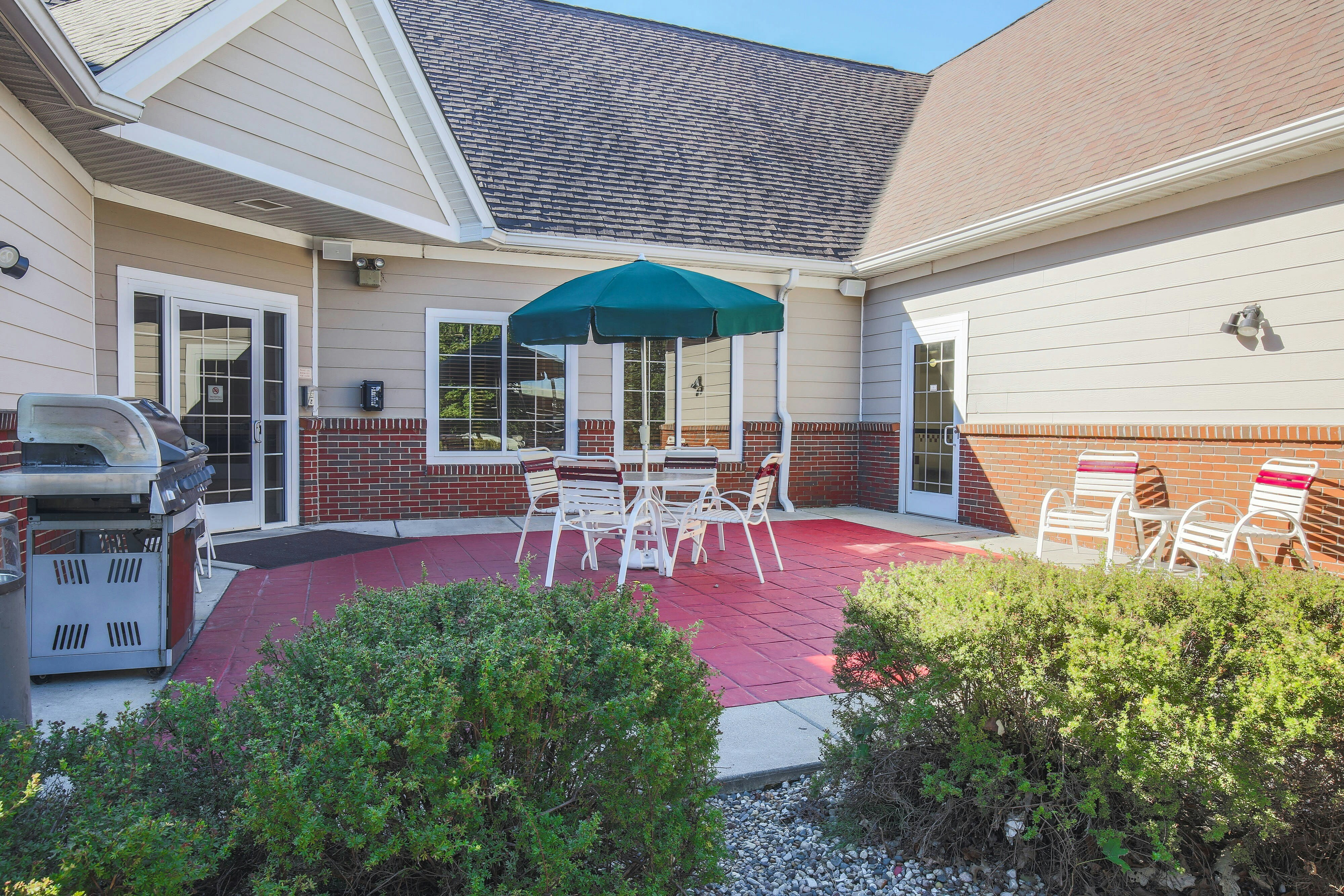Residence Inn by Marriott Flint 46/47