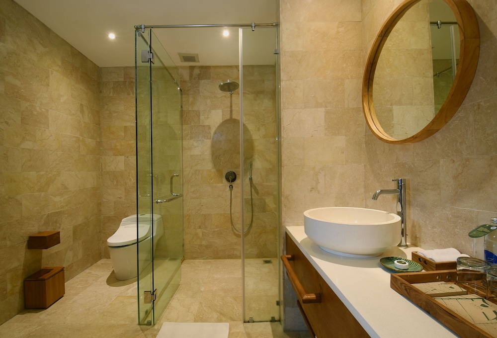 JAPA Suites and Villas 82/91