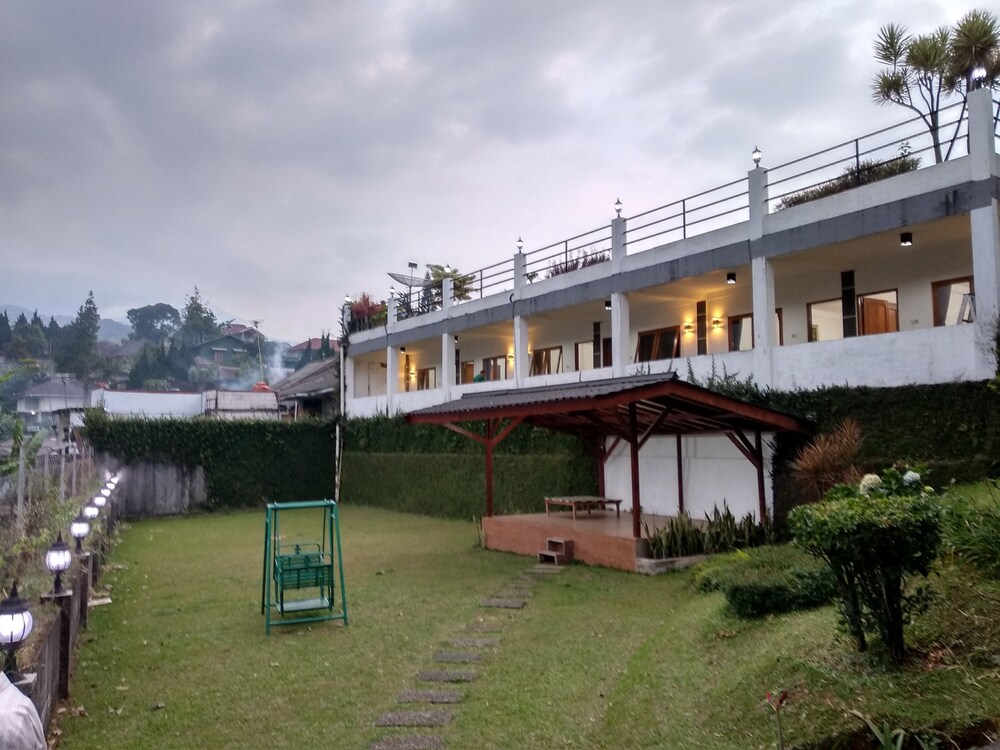 The View Villa 16/19