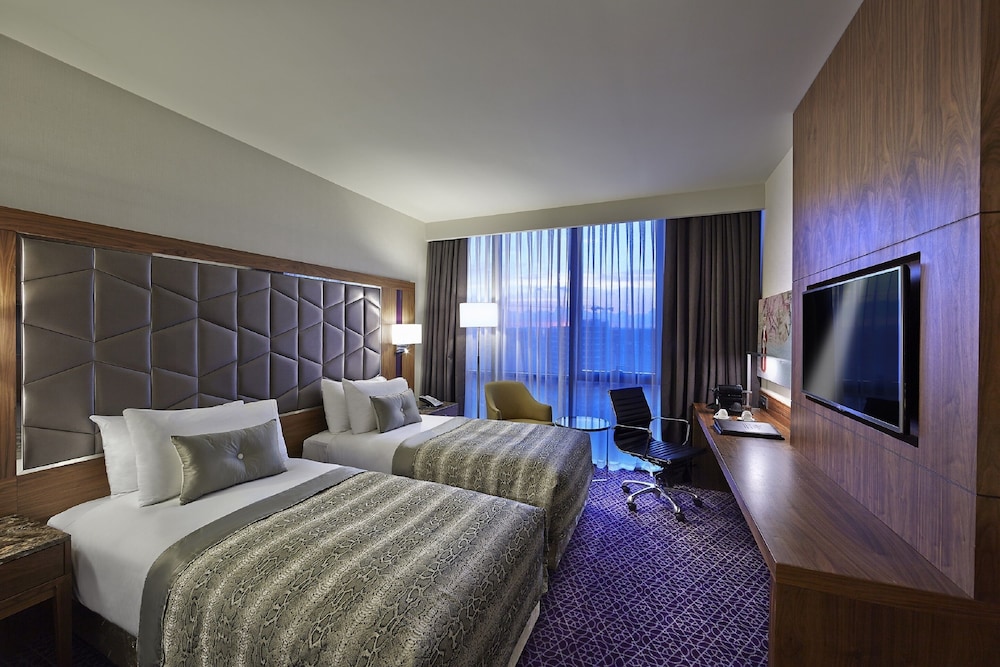 SUPERIOR, TWIN BEDS