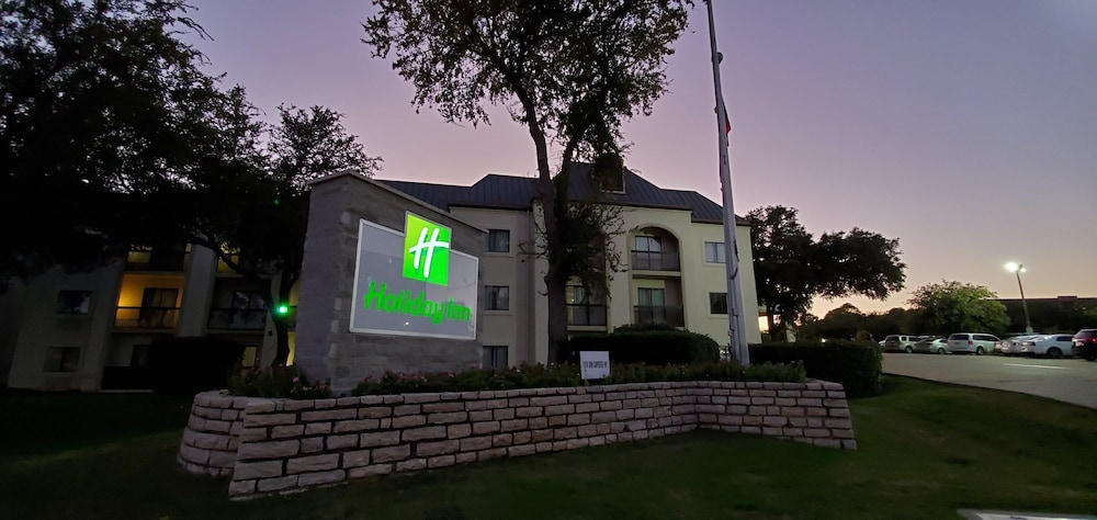 Holiday Inn Irving - Las Colinas, an IHG Hotel 4/64