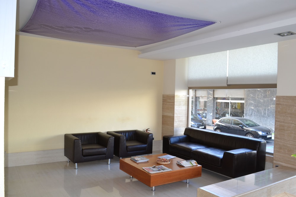 Hotel Marfil 43/56