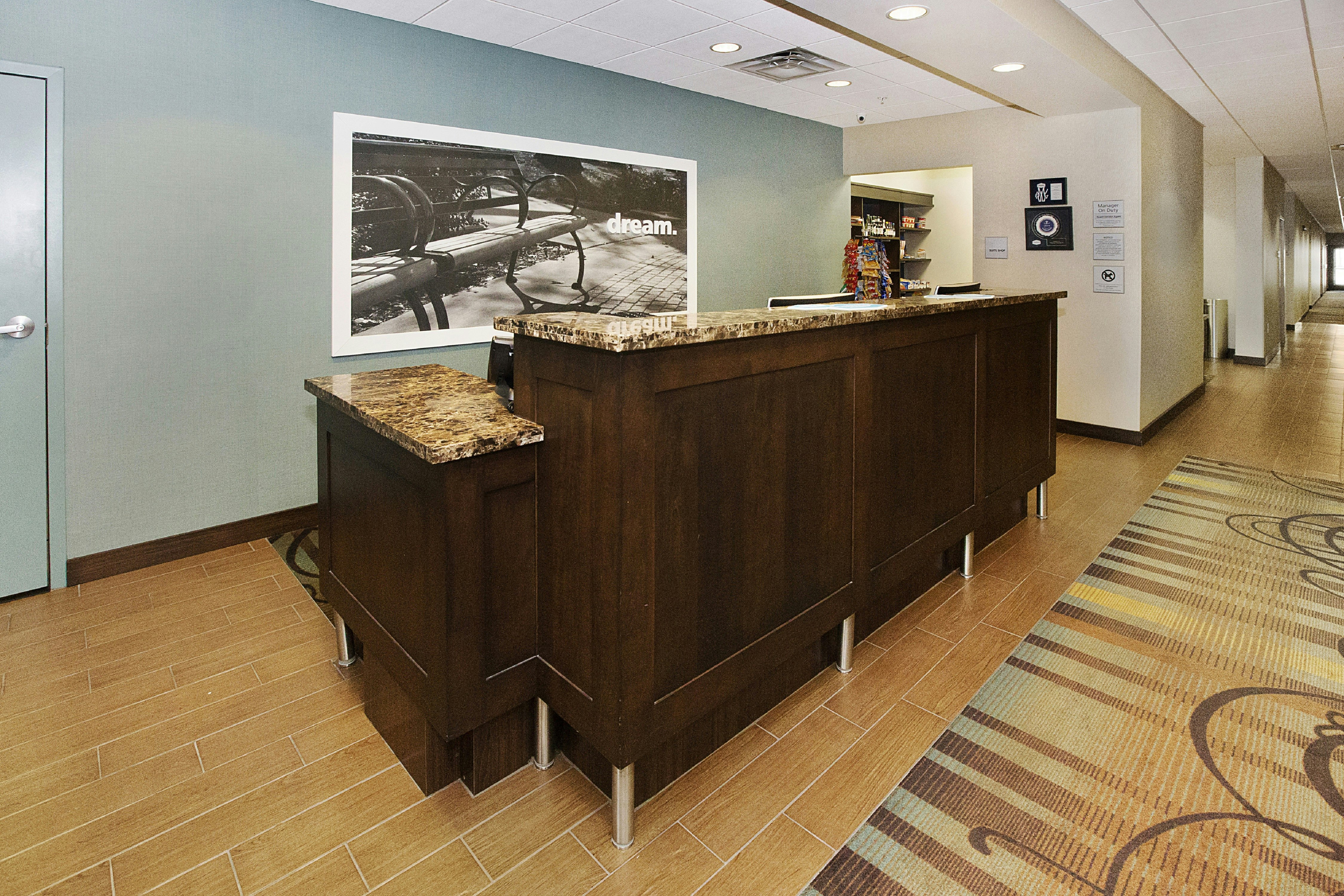 Lobby at Hampton Inn Pittsburgh-Bridgeville, BRIDGEVILLE - PA