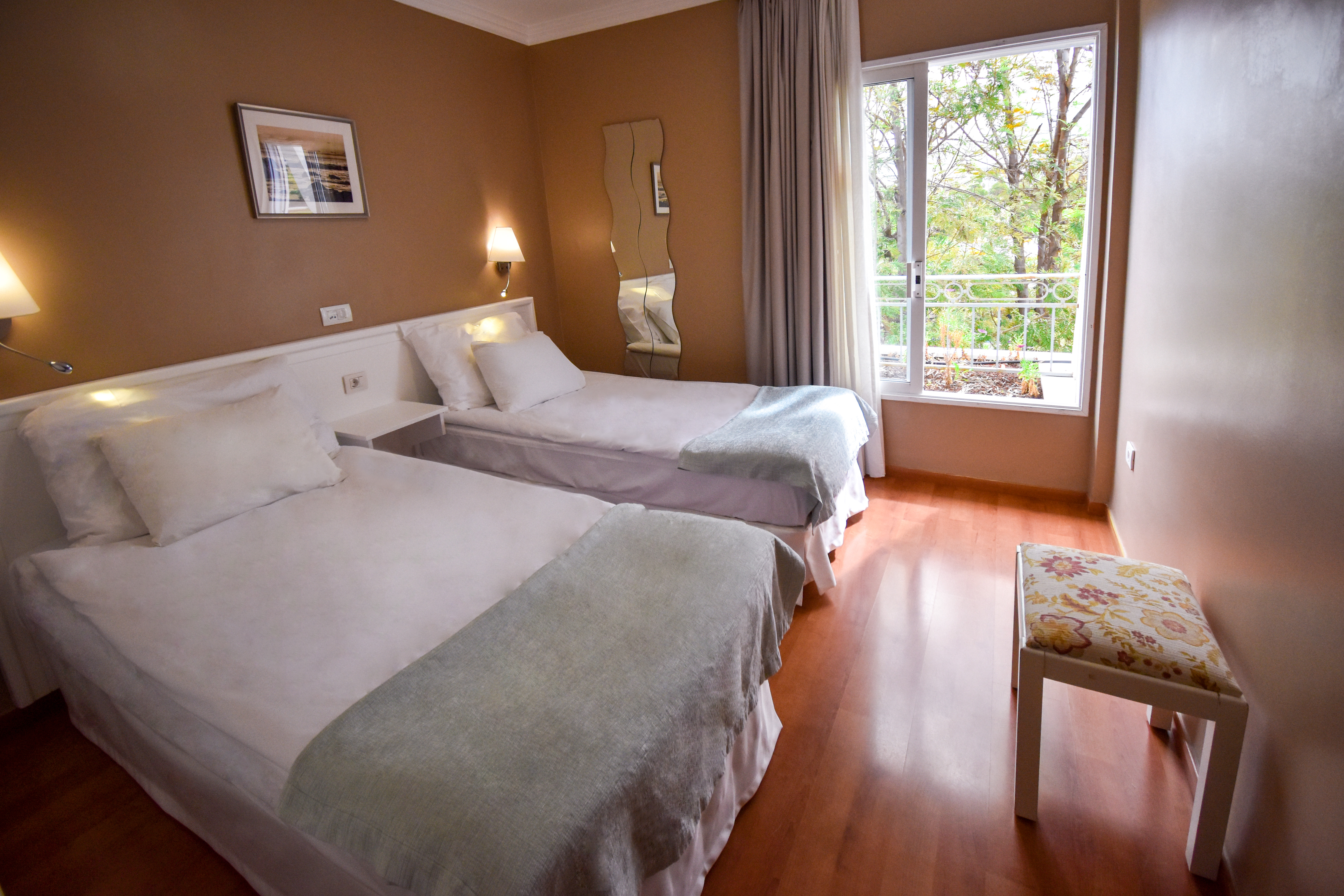 1 Bedroom, Apartment, Mountain View