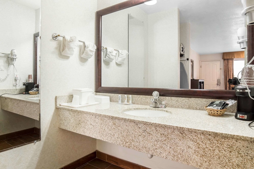 Quality Inn Saint George South Bluff 14/44