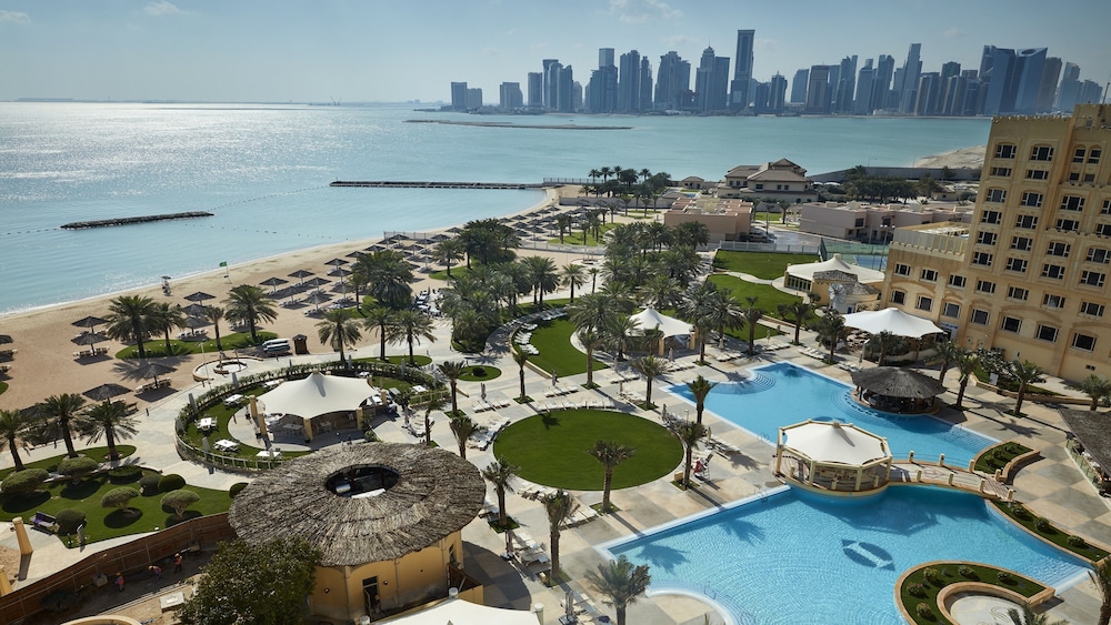 InterContinental Doha Beach and Spa 37/82