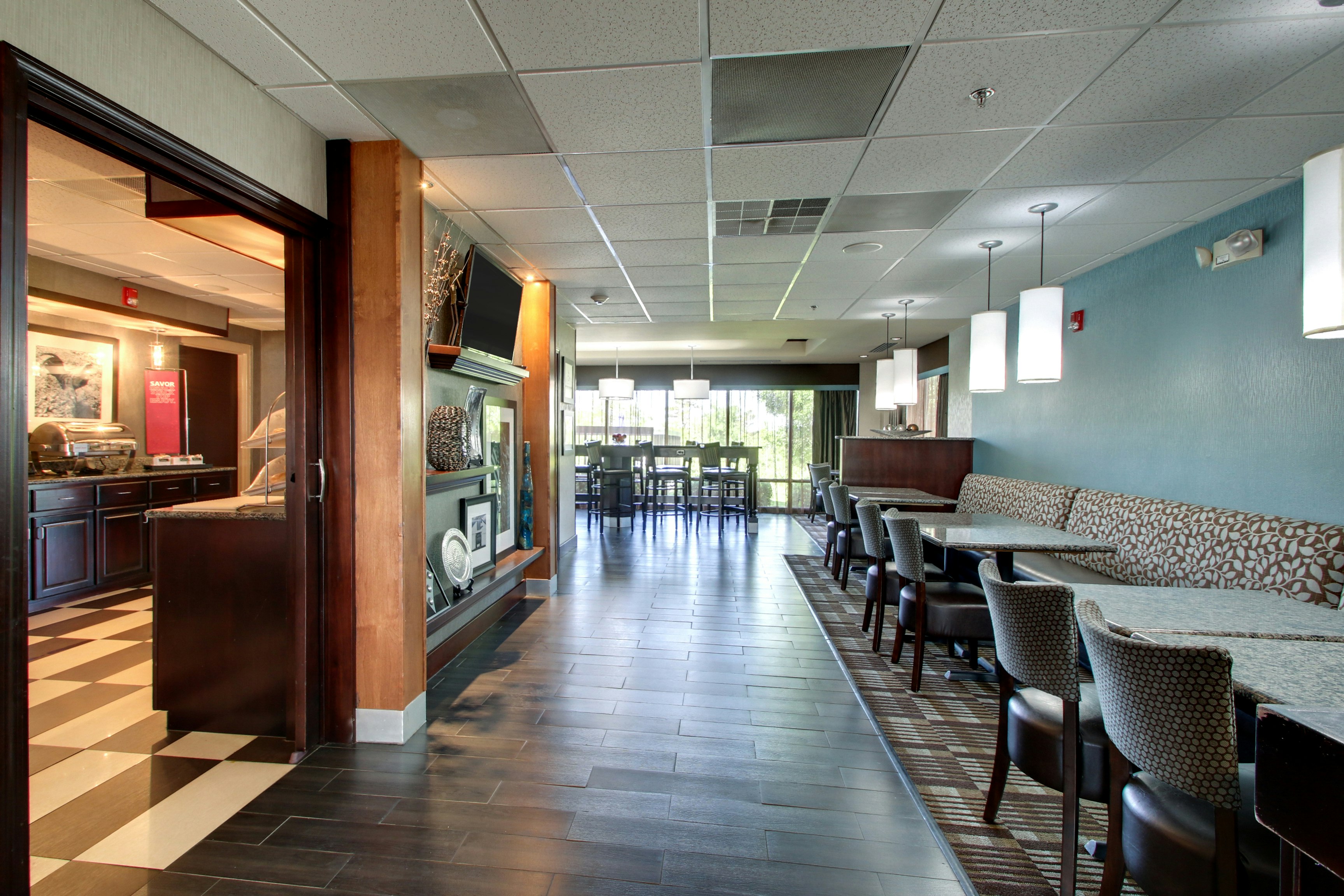 Hampton Inn Rolla 41/56