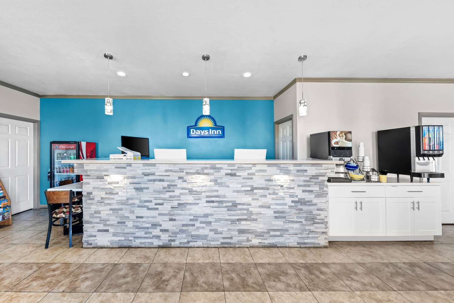 Days Inn by Wyndham Gainesville 13/49