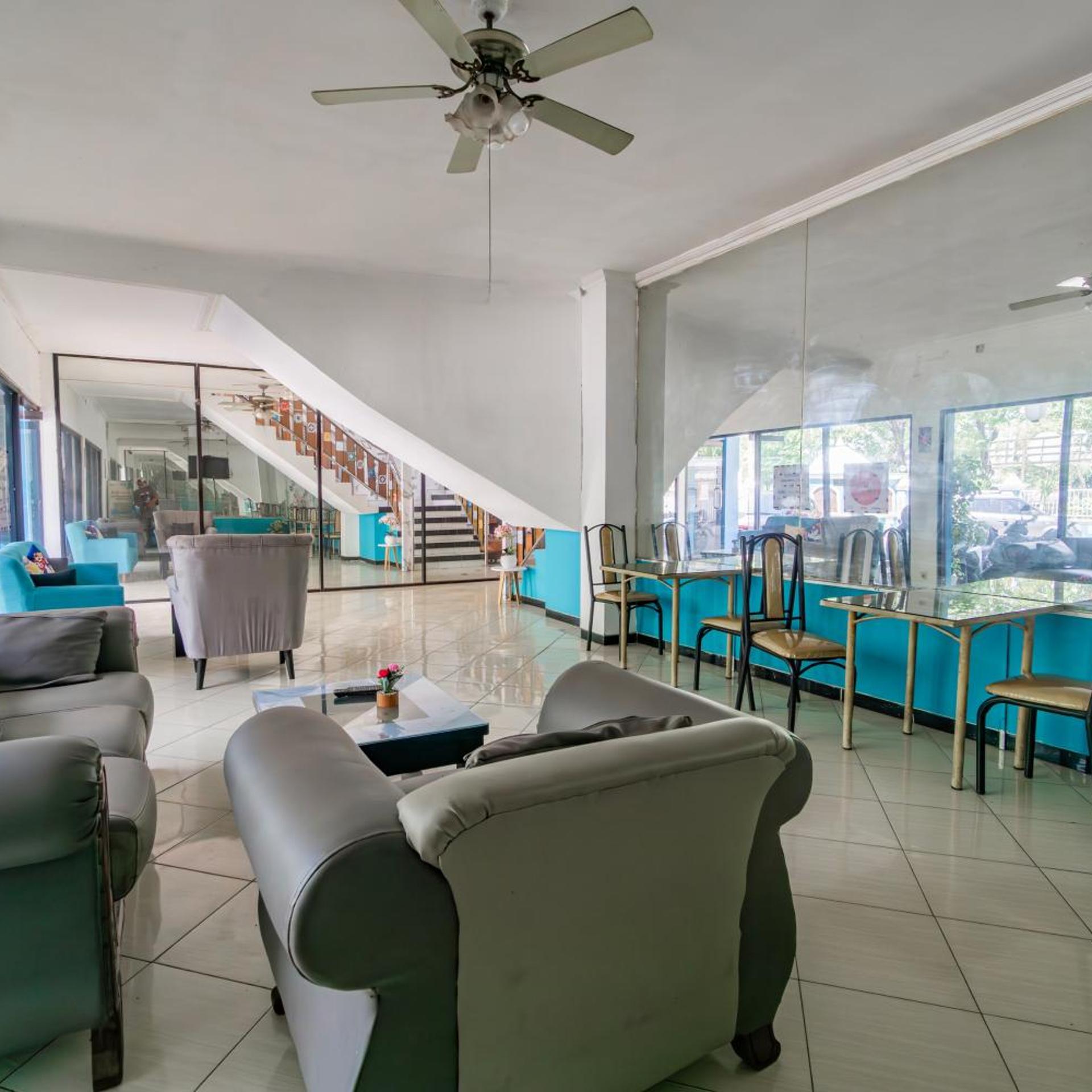 Hotel O Sidoarjo Near Juanda International Airport 34/43