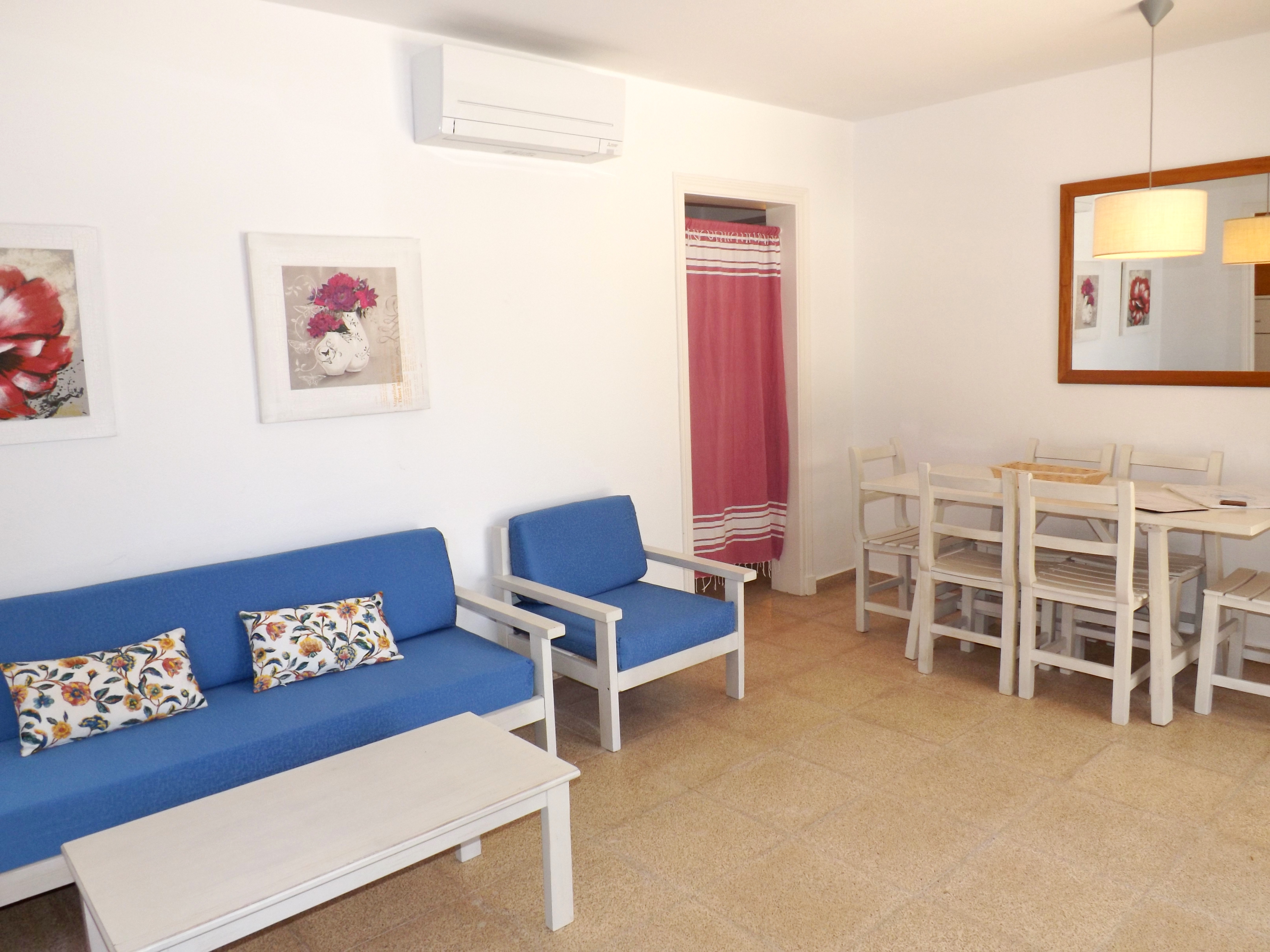Nure Cel Blau Apartments 25/50