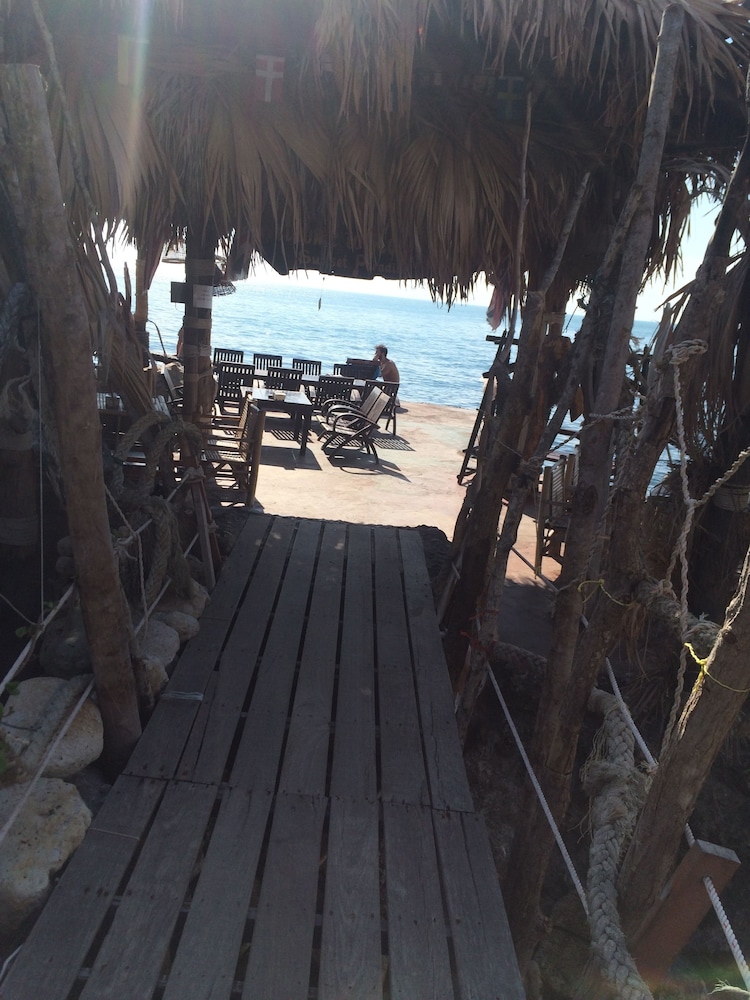 HAAD SON RESORT 39/50